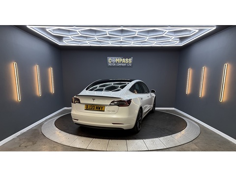 (Dual Motor) Performance Saloon 4dr Electric Auto 4WDE (Performance Upgrade) (449 bhp)