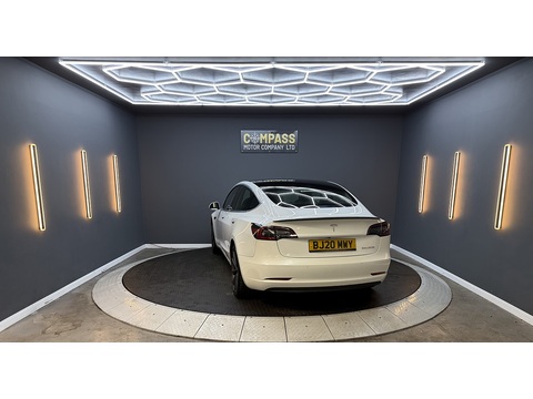 (Dual Motor) Performance Saloon 4dr Electric Auto 4WDE (Performance Upgrade) (449 bhp)