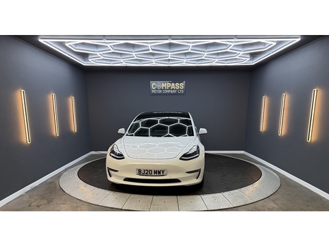 (Dual Motor) Performance Saloon 4dr Electric Auto 4WDE (Performance Upgrade) (449 bhp)