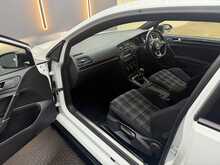 Volkswagen Golf 2.0 TDI BlueMotion Tech GTD Hatchback 3dr Diesel Manual Euro 6 (s/s) (184 ps) 