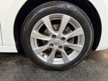 Vauxhall Corsa 1.2 Design Hatchback 5dr Petrol Manual Euro 6 (75  Hatchback 1.2 Manual Petrol 