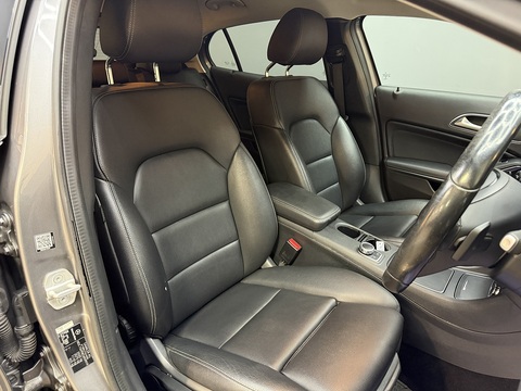 2.1 GLA200d SE (Executive) SUV 5dr Diesel 7G-DCT Euro 6 (s/s) (136 ps)