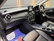 Mercedes-Benz GLA 2.1 GLA200d SE (Executive) SUV 5dr Diesel 7G-DCT Euro 6 (s/s) (136 ps) 