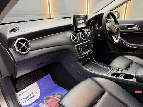 2.1 GLA200d SE (Executive) SUV 5dr Diesel 7G-DCT Euro 6 (s/s) (136 ps)