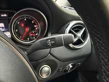 Mercedes-Benz GLA 2.1 GLA200d SE (Executive) SUV 5dr Diesel 7G-DCT Euro 6 (s/s) (136 ps) 