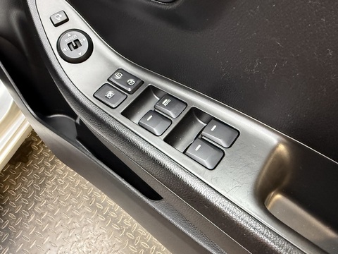 1.0 EcoDynamics 2 Hatchback 5dr Petrol Manual Euro 5 (s/s) (68 bhp)