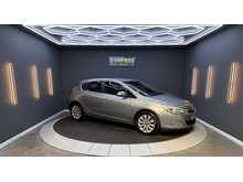 Vauxhall Astra 1.6 16v SE Hatchback 5dr Petrol Manual Euro 5 (115 ps) 