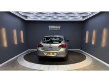 Vauxhall Astra 1.6 16v SE Hatchback 5dr Petrol Manual Euro 5 (115 ps) 