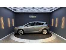 Vauxhall Astra 1.6 16v SE Hatchback 5dr Petrol Manual Euro 5 (115 ps) 