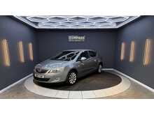Vauxhall Astra 1.6 16v SE Hatchback 5dr Petrol Manual Euro 5 (115 ps) 
