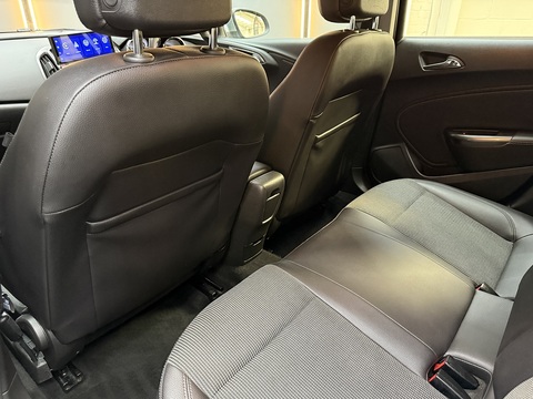1.6 16v SE Hatchback 5dr Petrol Manual Euro 5 (115 ps)