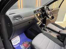 Volkswagen Tiguan 2.0 TDI R-Line SUV 5dr Diesel DSG 4Motion Euro 6 (s/s) (150 ps) 