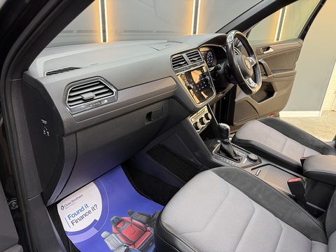 2.0 TDI R-Line SUV 5dr Diesel DSG 4Motion Euro 6 (s/s) (150 ps)