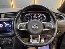 Volkswagen Tiguan 2.0 TDI R-Line SUV 5dr Diesel DSG 4Motion Euro 6 (s/s) (150 ps) 