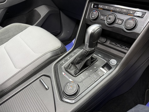 2.0 TDI R-Line SUV 5dr Diesel DSG 4Motion Euro 6 (s/s) (150 ps)
