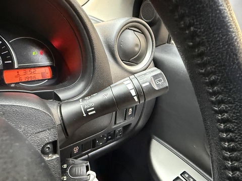 1.2 Acenta Hatchback 5dr Petrol Manual Euro 6 (80 ps)