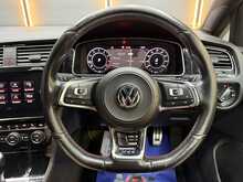 Volkswagen Golf 2.0 TSI GPF GTI Performance Hatchback 5dr Petrol DSG Euro 6 (s/s) (245 ps) 