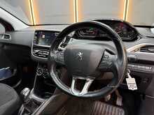 Peugeot 208 1.2 PureTech Allure Premium Hatchback 5dr Petrol Manual Euro 6 (s/s) (82 ps) 
