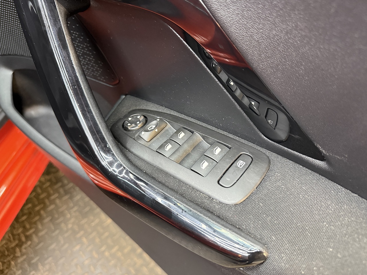 2018 Peugeot 208