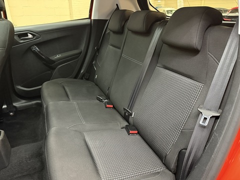 1.2 PureTech Allure Premium Hatchback 5dr Petrol Manual Euro 6 (s/s) (82 ps)