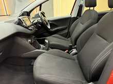 Peugeot 208 1.2 PureTech Allure Premium Hatchback 5dr Petrol Manual Euro 6 (s/s) (82 ps) 