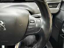 Peugeot 208 1.2 PureTech Allure Premium Hatchback 5dr Petrol Manual Euro 6 (s/s) (82 ps) 