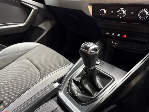 1.0 TFSI 30 S line Sportback 5dr Petrol Manual Euro 6 (s/s) (110 ps)