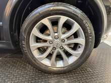 Nissan Juke 1.6 Tekna SUV 5dr Petrol XTRON Euro 6 (117 ps) 