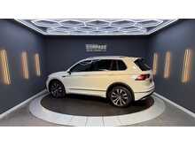 Volkswagen Tiguan 2.0 BiTDI R-Line SUV 5dr Diesel DSG 4Motion Euro 6 (s/s) (240 ps) 