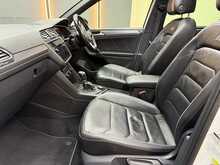 Volkswagen Tiguan 2.0 BiTDI R-Line SUV 5dr Diesel DSG 4Motion Euro 6 (s/s) (240 ps) 