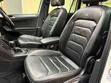 Volkswagen Tiguan 2.0 BiTDI R-Line SUV 5dr Diesel DSG 4Motion Euro 6 (s/s) (240 ps) 