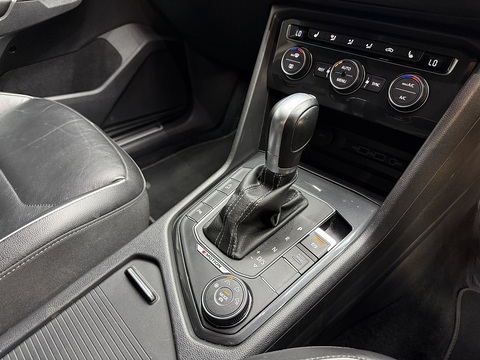 2.0 BiTDI R-Line SUV 5dr Diesel DSG 4Motion Euro 6 (s/s) (240 ps)