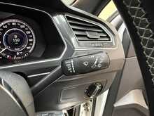 Volkswagen Tiguan 2.0 BiTDI R-Line SUV 5dr Diesel DSG 4Motion Euro 6 (s/s) (240 ps) 