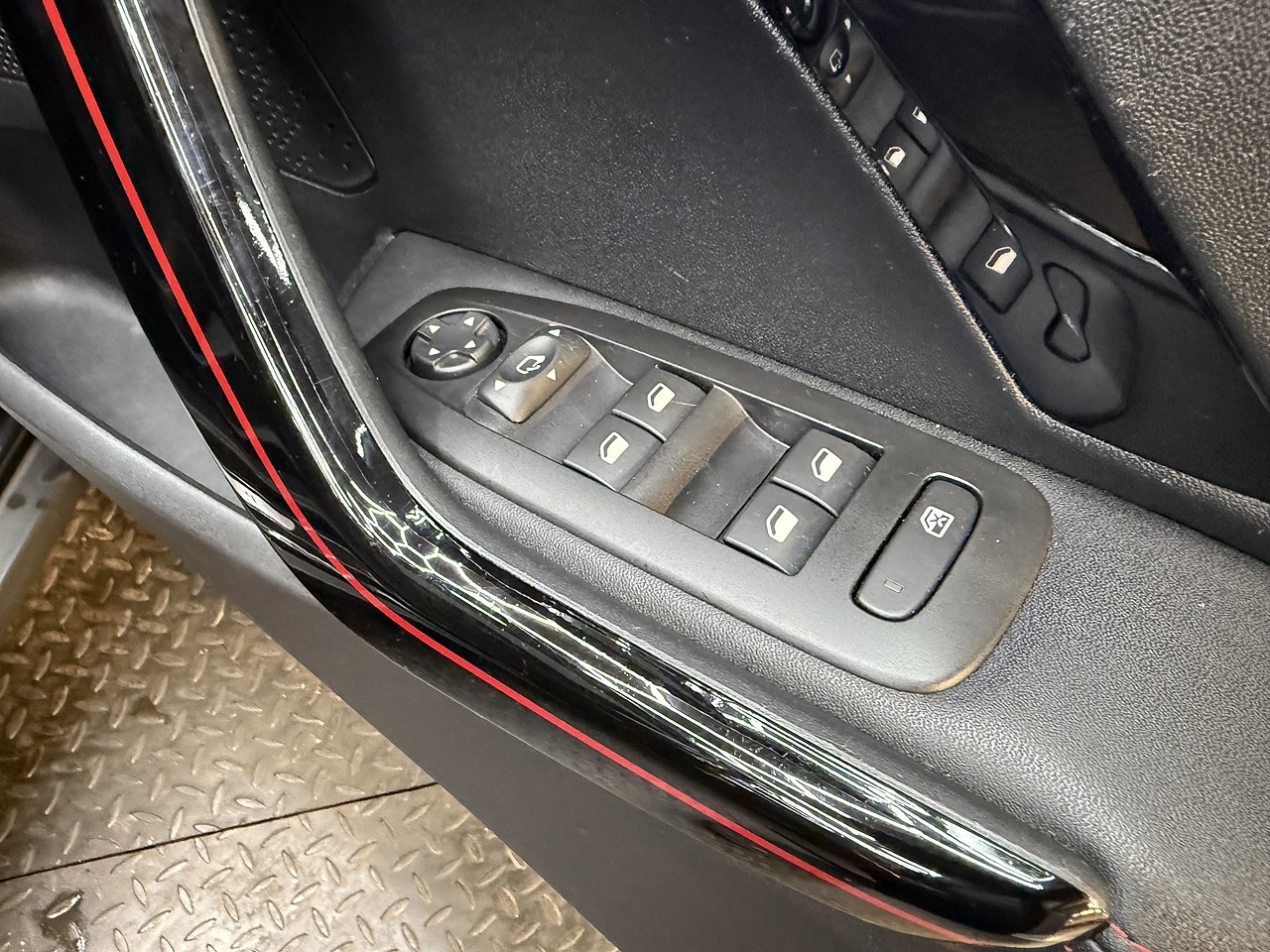 2017 Peugeot 2008