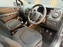 Renault Captur 0.9 TCe ENERGY Play SUV 5dr Petrol Manual Euro 6 (s/s) (90 ps) SUV Manual Petrol 