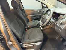 Renault Captur 0.9 TCe ENERGY Play SUV 5dr Petrol Manual Euro 6 (s/s) (90 ps) SUV Manual Petrol 