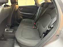 Renault Captur 0.9 TCe ENERGY Play SUV 5dr Petrol Manual Euro 6 (s/s) (90 ps) SUV Manual Petrol 