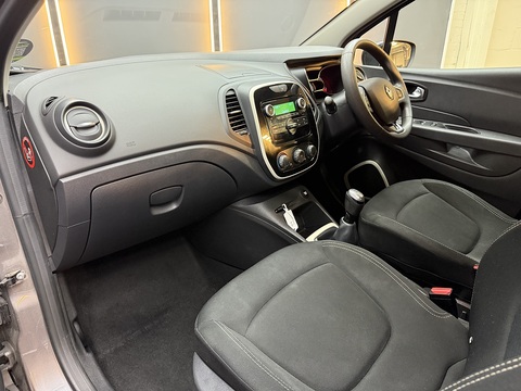 0.9 TCe ENERGY Play SUV 5dr Petrol Manual Euro 6 (s/s) (90 ps) SUV Manual Petrol