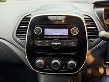 Renault Captur 0.9 TCe ENERGY Play SUV 5dr Petrol Manual Euro 6 (s/s) (90 ps) SUV Manual Petrol 