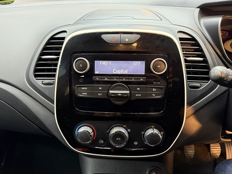 0.9 TCe ENERGY Play SUV 5dr Petrol Manual Euro 6 (s/s) (90 ps) SUV Manual Petrol