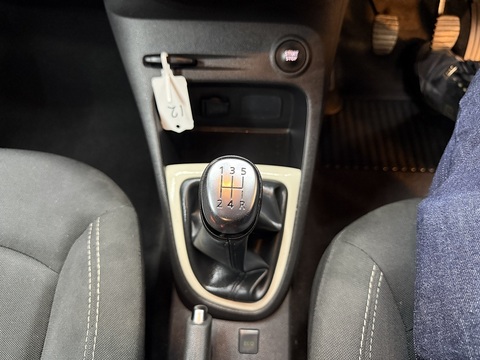 0.9 TCe ENERGY Play SUV 5dr Petrol Manual Euro 6 (s/s) (90 ps) SUV Manual Petrol