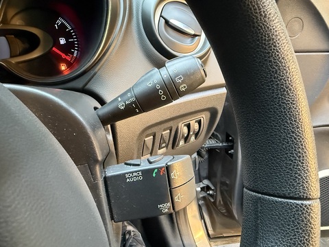 0.9 TCe ENERGY Play SUV 5dr Petrol Manual Euro 6 (s/s) (90 ps) SUV Manual Petrol