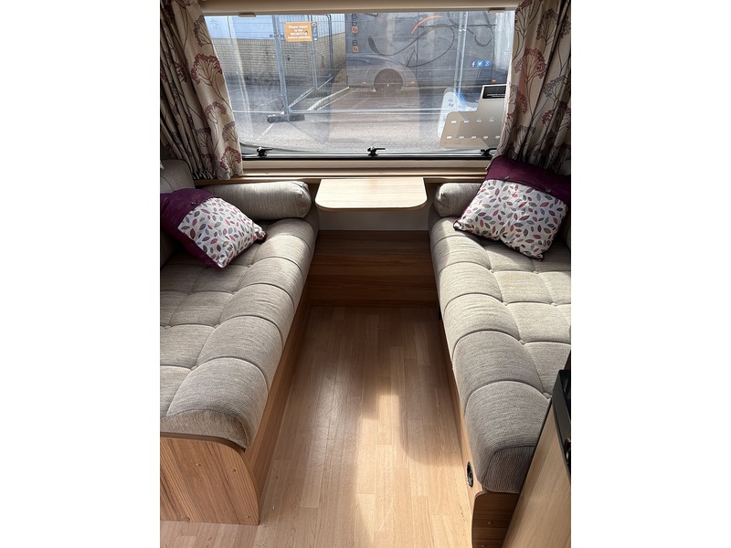 Bailey Pusuit 430-4 Caravan - N6