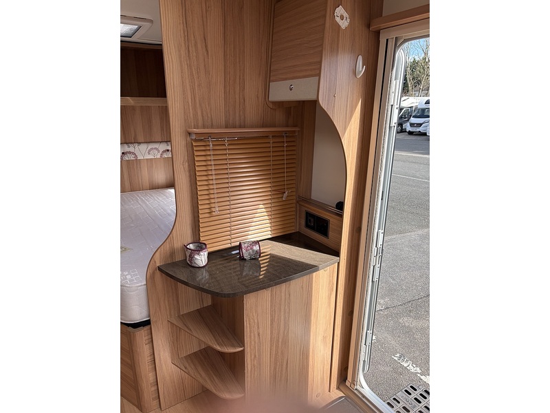Bailey Pusuit 430-4 Caravan - N6
