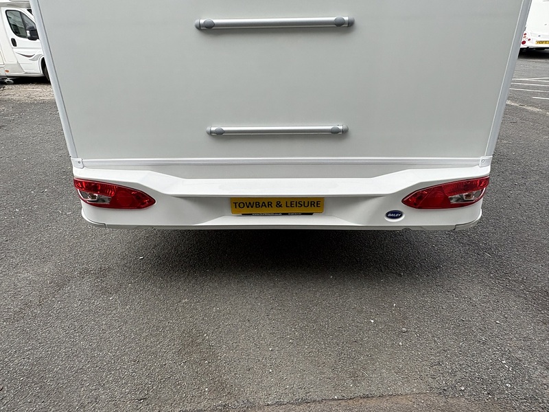 Ford Transit  - U11
