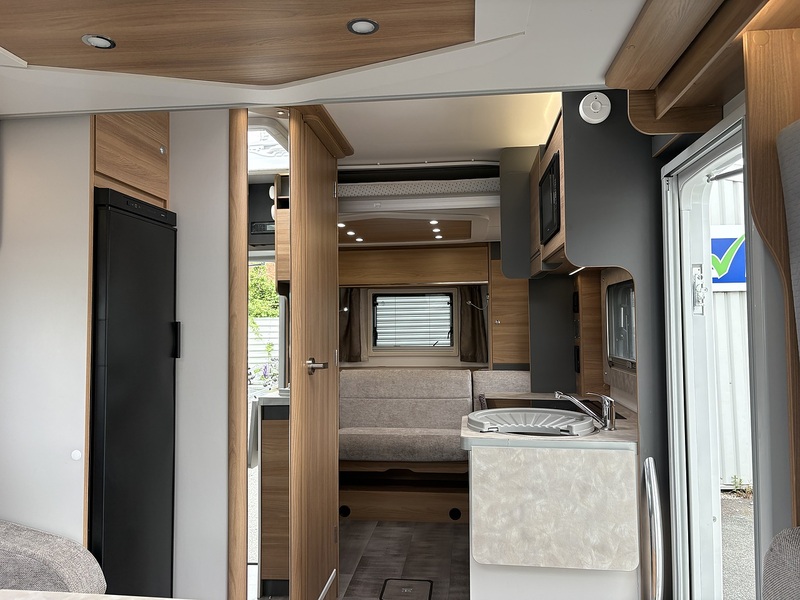 Ford Transit  - U11