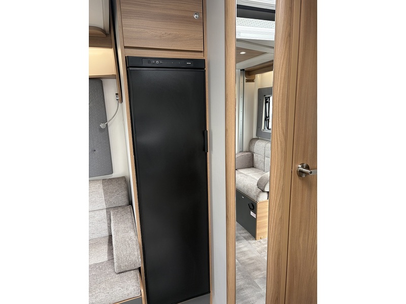 Ford Transit  - U11