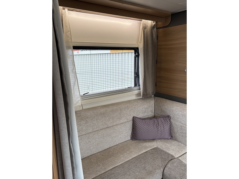 Ford Transit  - U11
