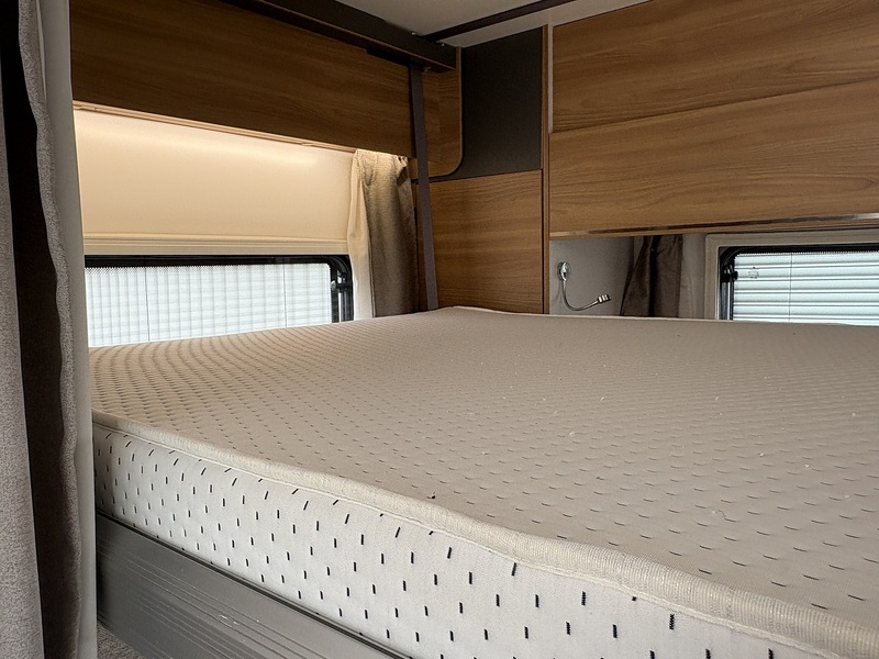Ford Transit  - U11