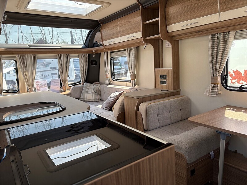 Coachman VIP 520/3 - U3